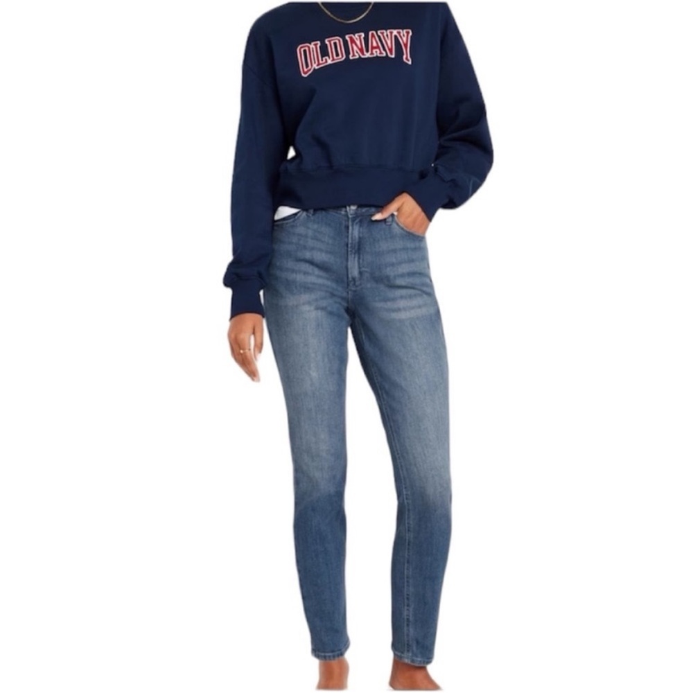 OLD NAVY WOW DENIM HIGH RISE STRAIGHT LEG JEAN NWT